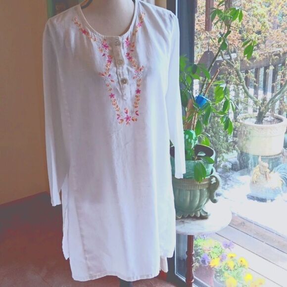 Hot Cotton Tunic - Picture 1 of 9
